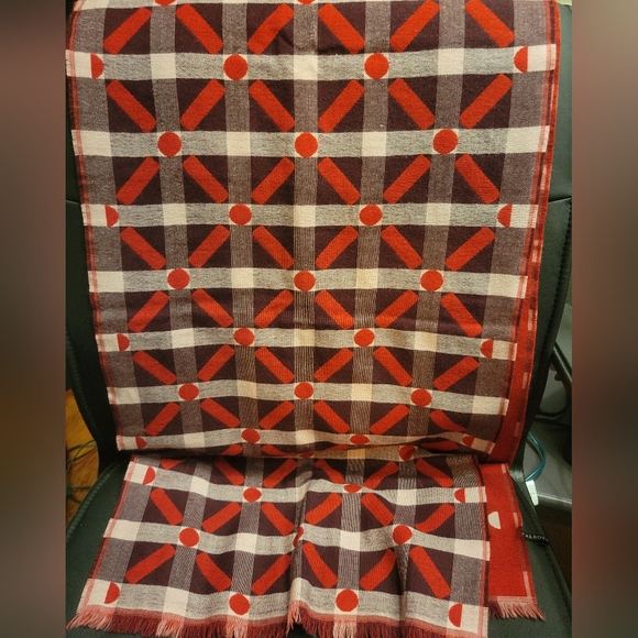 TALBOTS Lattice Dot Scarf - Picture 3 of 7